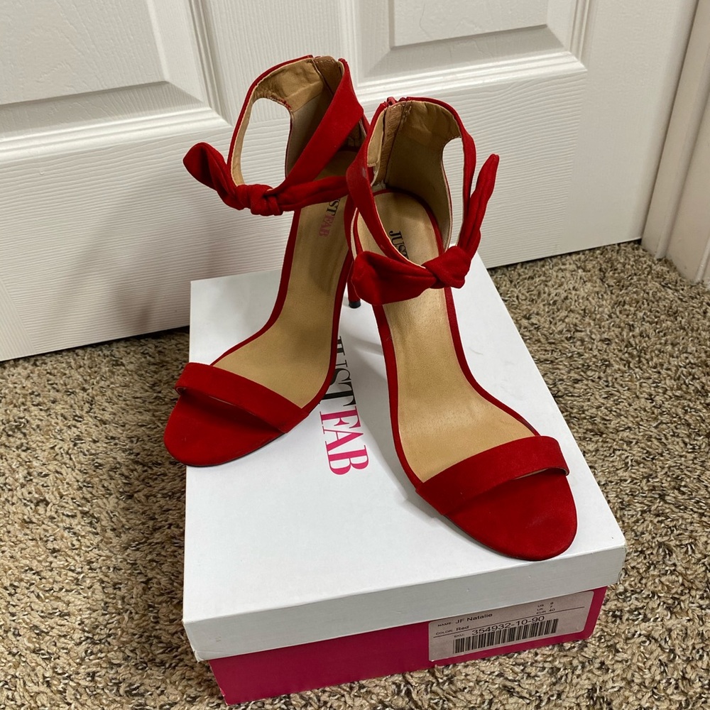 Red Heels - Picture 2 of 4